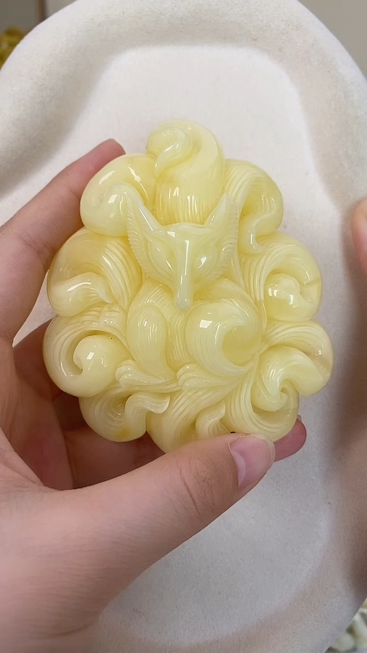 琥珀颈饰未镶嵌吊坠