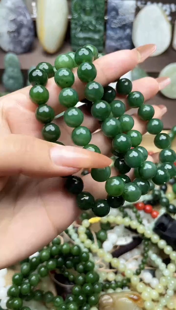 颈饰未镶嵌和田玉未镶嵌和田玉吊坠多样性拍一发一