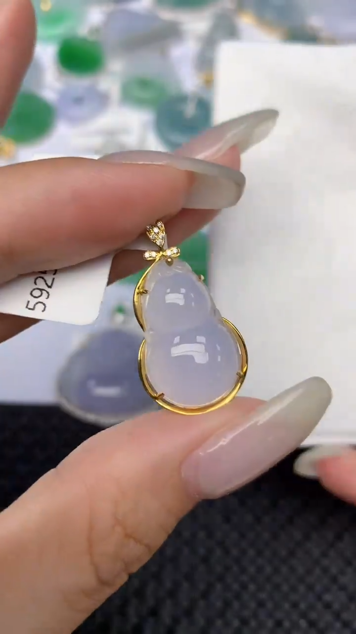 翡翠未镶嵌颈饰天然缅甸翡翠a货百元以上9元证书费自理