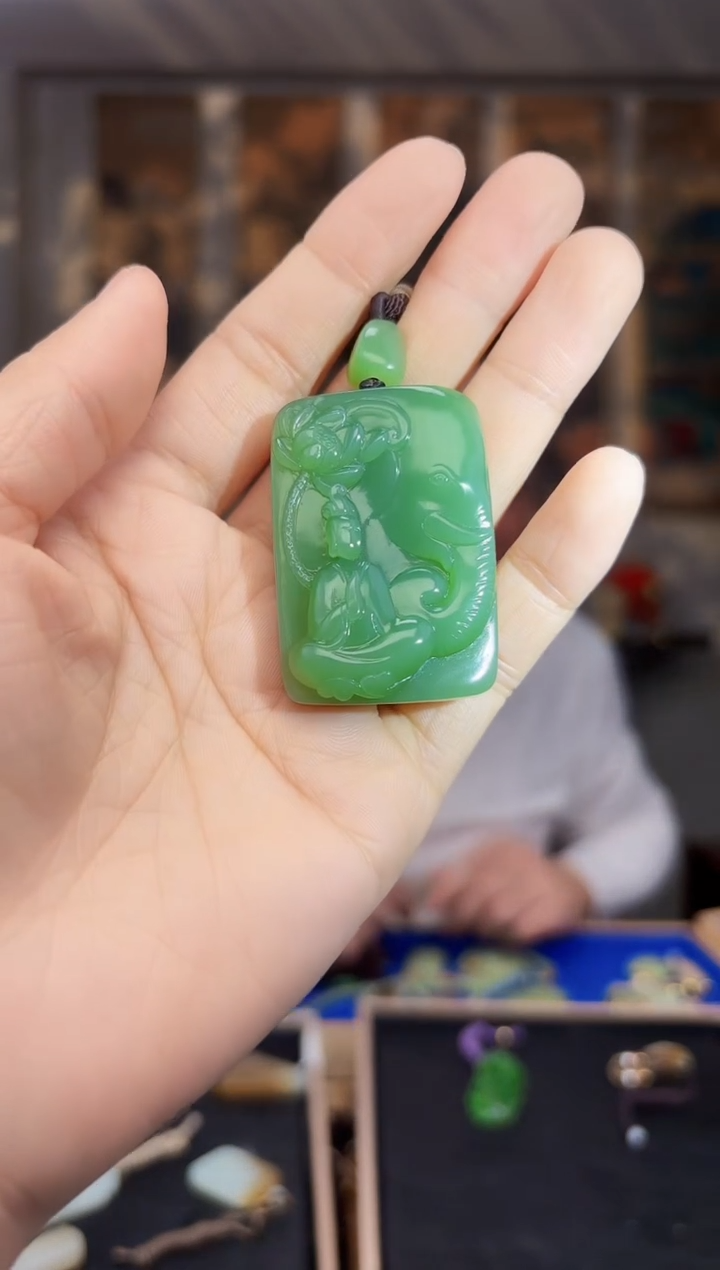 【闪购商品】和田玉挂件未镶嵌拍一发一