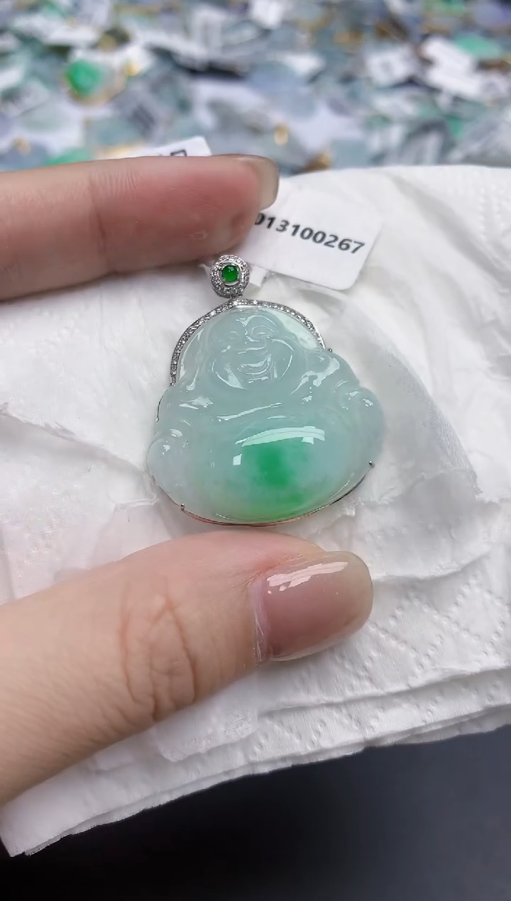 【闪购商品】翡翠颈饰18K金镶嵌天然缅甸翡翠A货