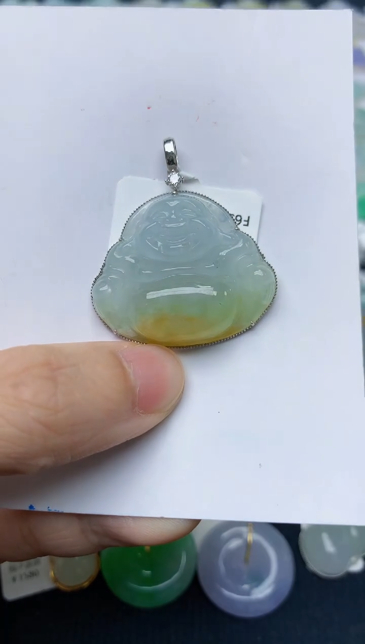 翡翠18K金镶嵌颈饰天然缅甸A货翡翠