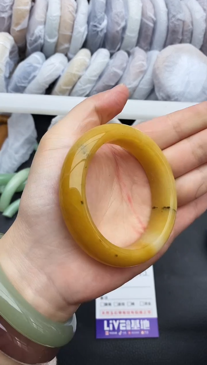 未镶嵌手镯石英质玉瑕疵93+54/55