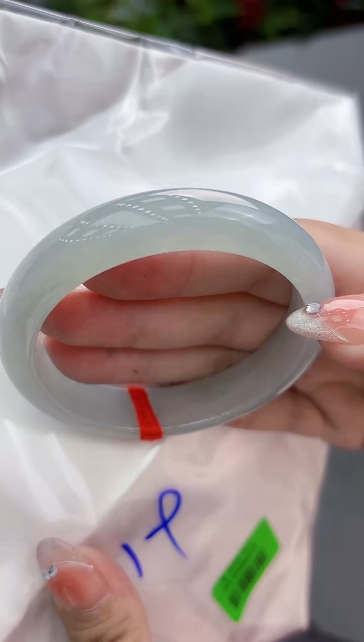 【闪购商品】翡翠手镯未镶嵌翡翠手镯