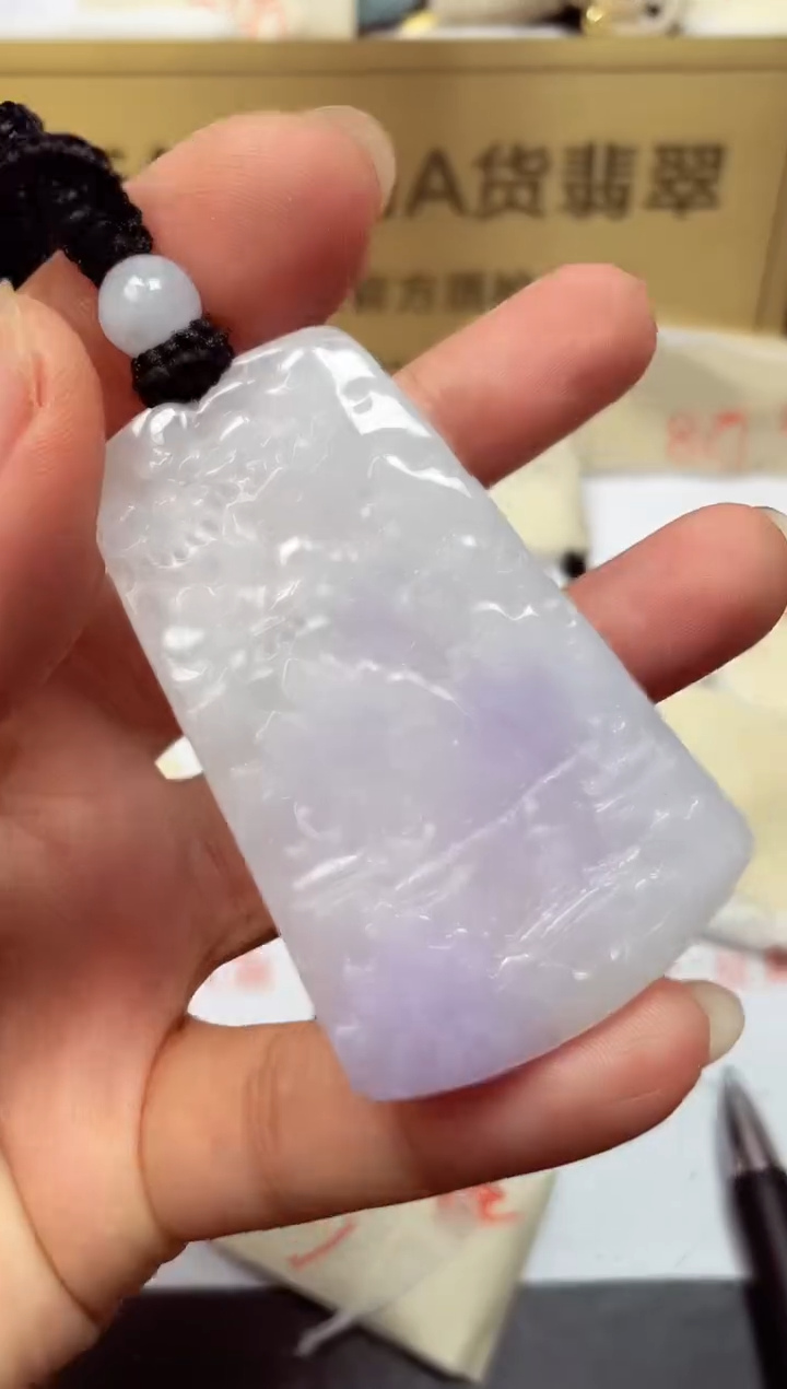 颈饰未镶嵌翡翠天然緬甸翡翠A貨