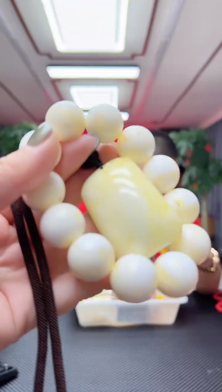 【闪购商品】蜜蜡颈饰未镶嵌白蜡两件套/多样性发货其中发一