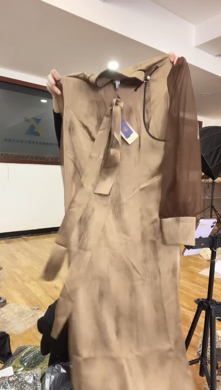 连衣裙 L码 120斤以里 微瑕 