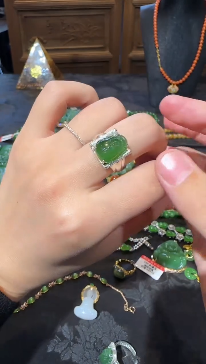 【闪购商品】和田玉戒指未镶嵌1