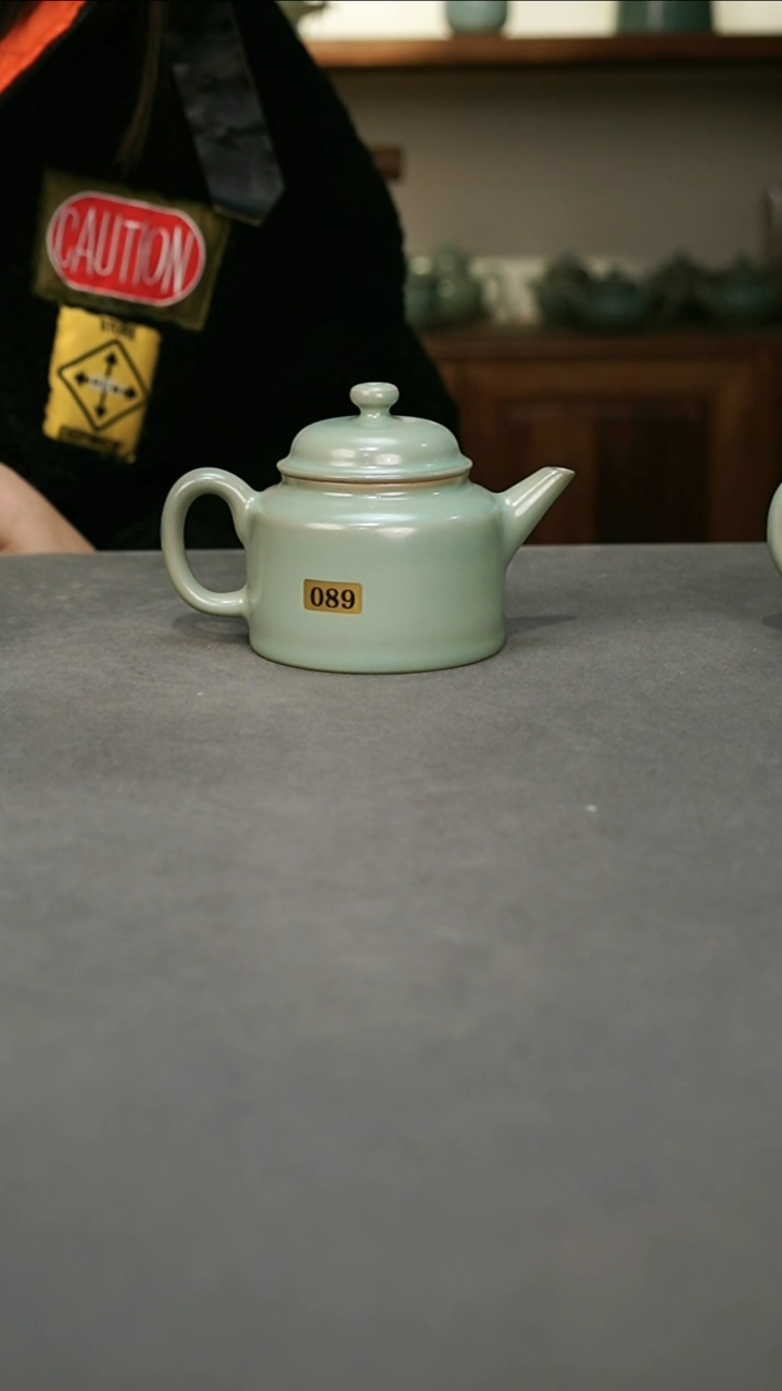 【闪购商品】君子汝瓷【福利】德钟壶089