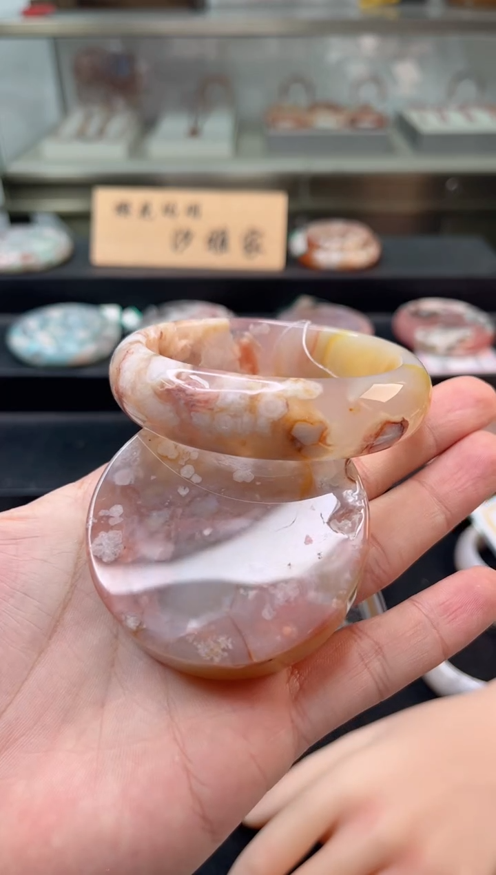 未镶嵌手镯石英质玉60圈口（赠品镯心）6428799