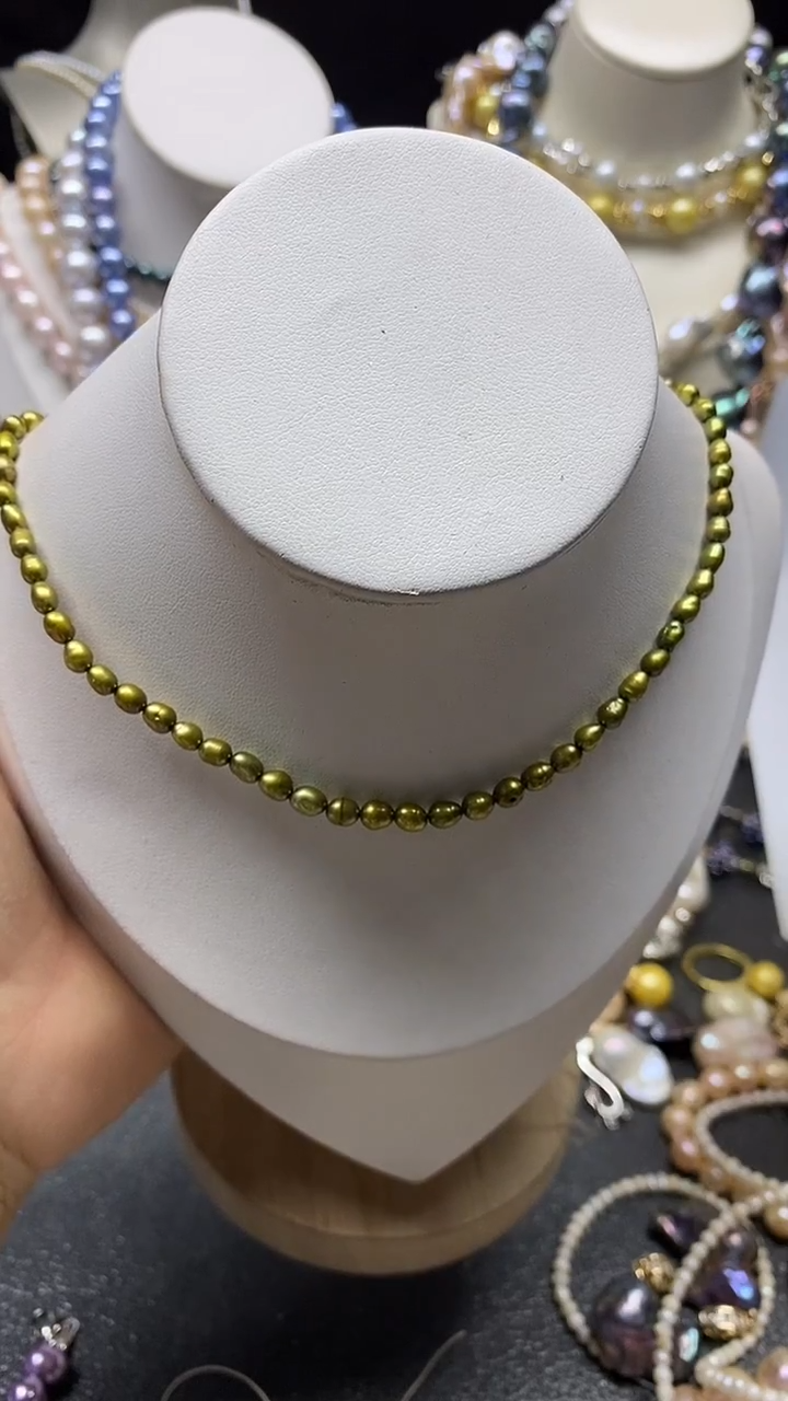 颈饰未镶嵌淡水珍珠多人