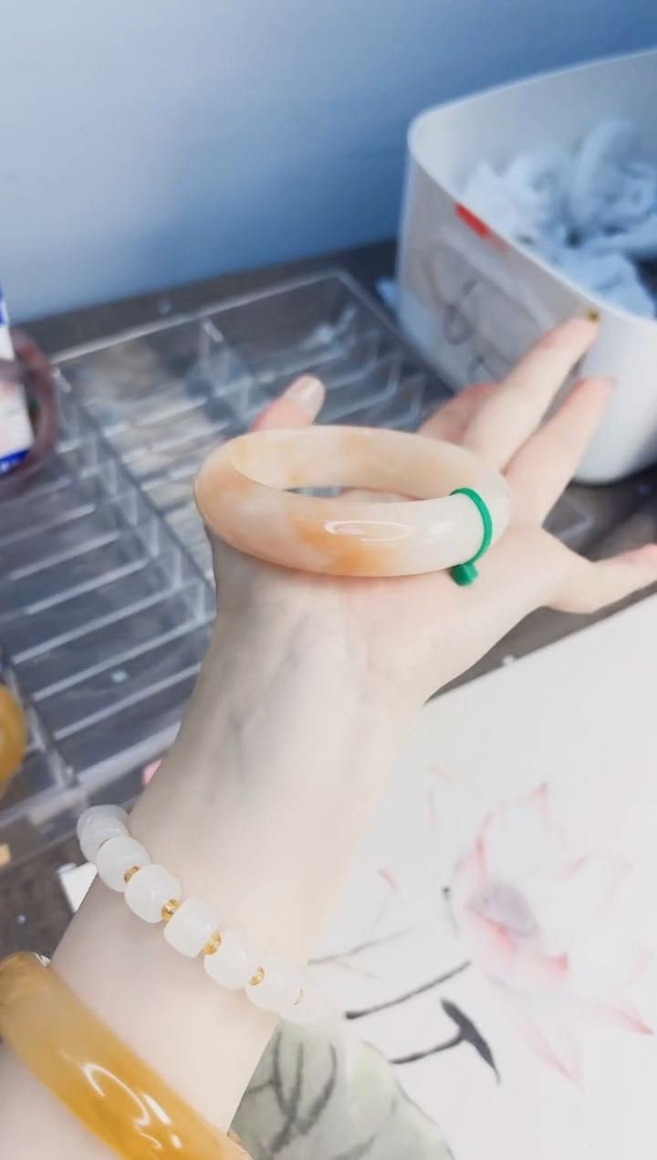 未镶嵌手镯石英质玉122-财气镯-圈口59