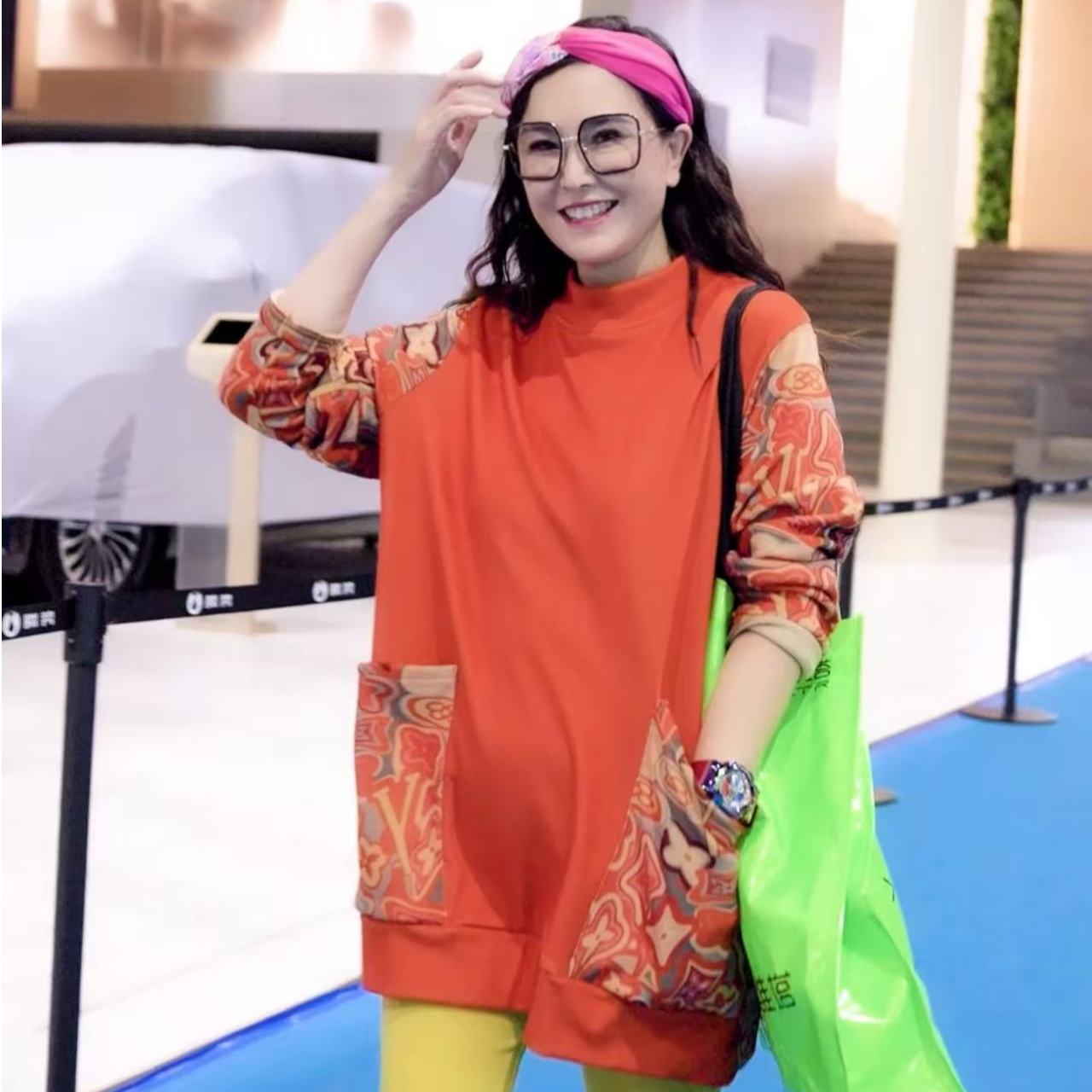 专柜大牌同款德绒爱玛橙印花双口袋长袖T恤2025冬季宽松大码女装