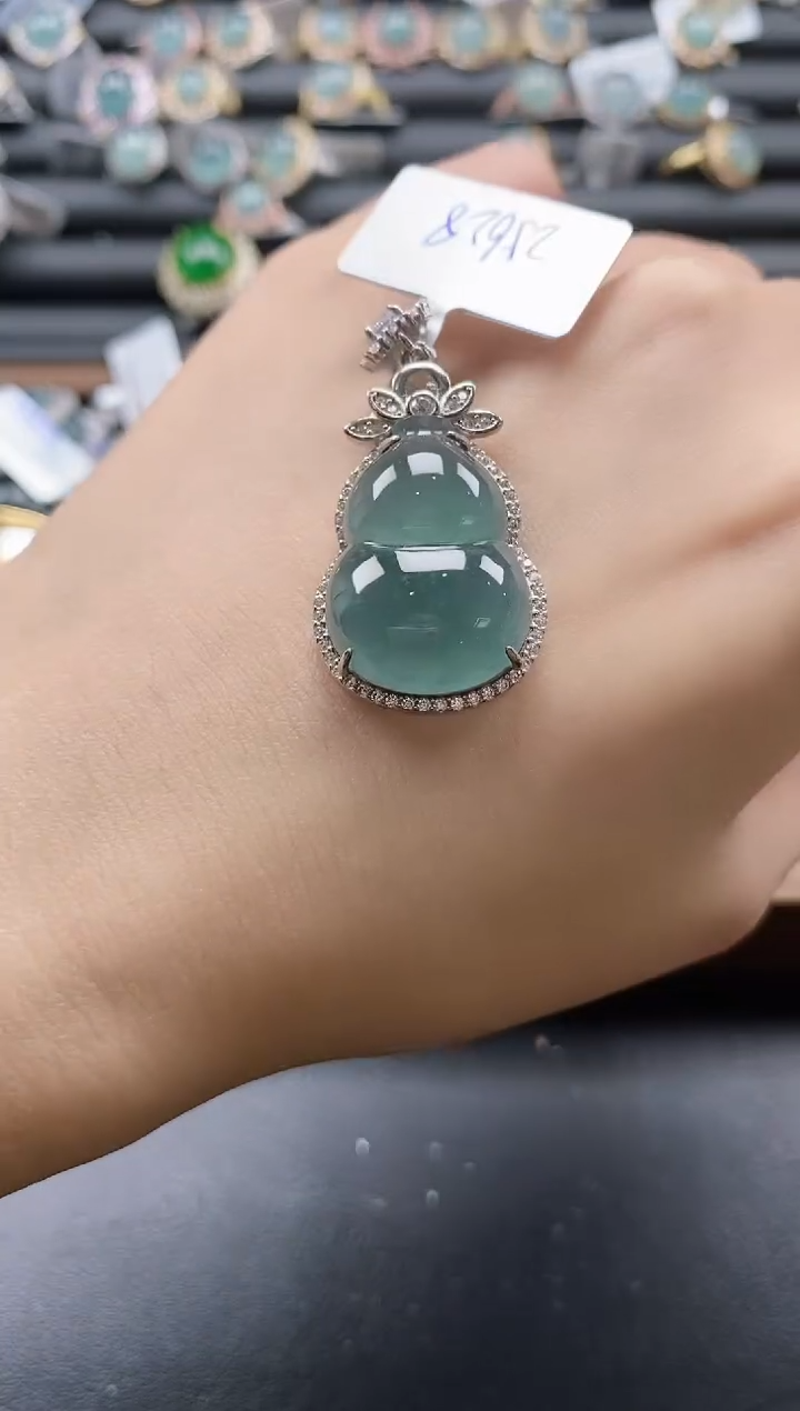 【闪购商品】翡翠戒指银S925镶嵌51511