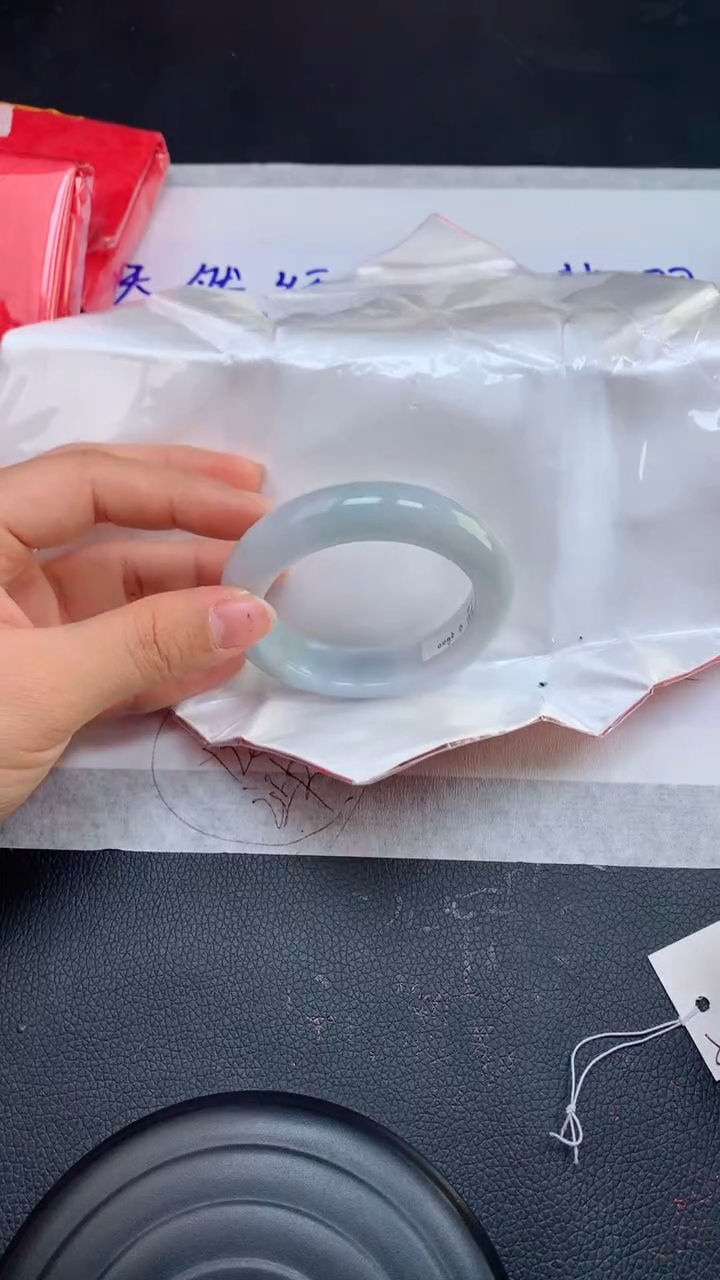 【闪购商品】翡翠手镯未镶嵌天然缅甸A货翡翠手镯