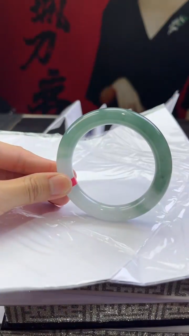 【闪购商品】翡翠手镯未镶嵌翡翠手镯6