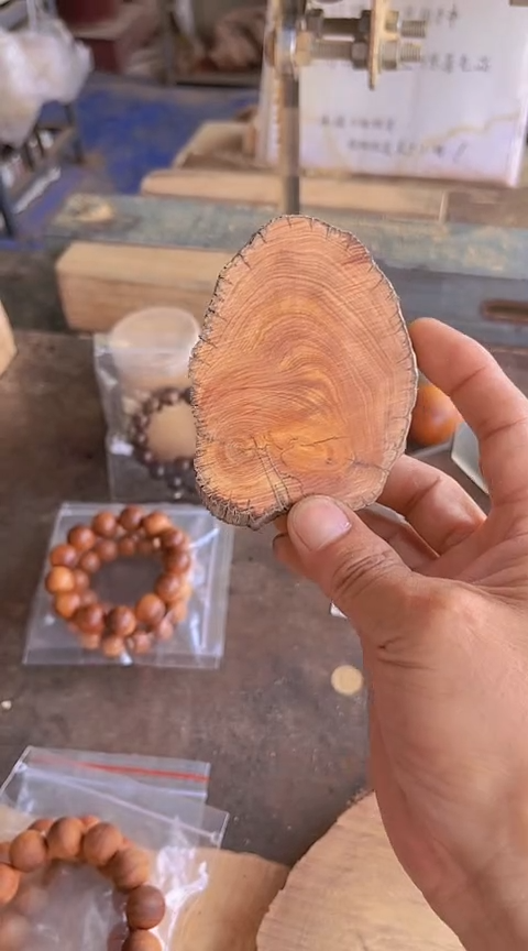 柏木（崖柏）用****3014崖柏香块