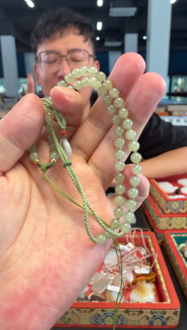 手链未镶嵌和田玉（糖玉）和田玉