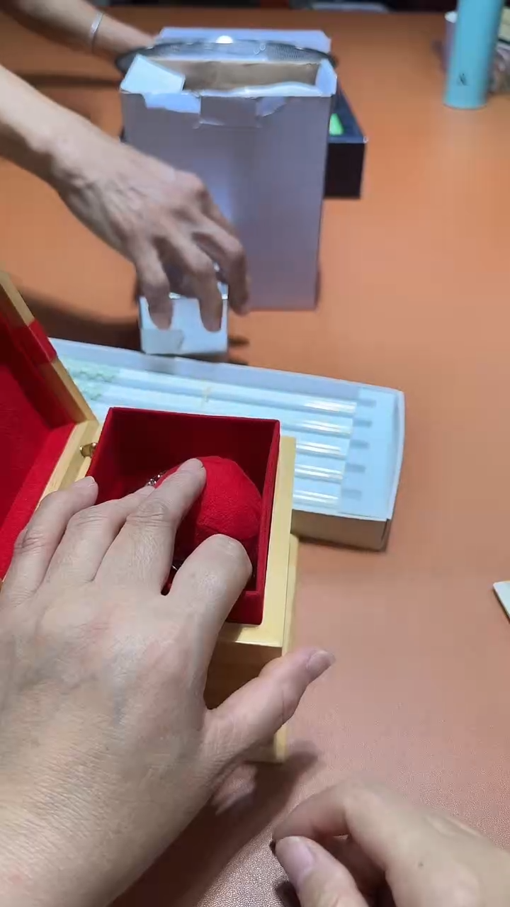 瓷片全场正品,一件不留@@1