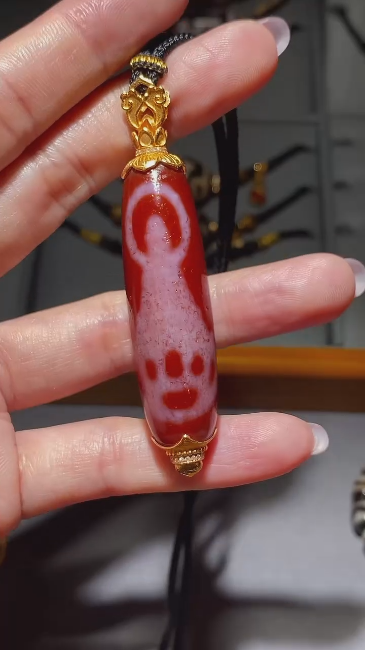 【闪购商品】玛瑙/玉髓颈饰18K金镶嵌Y62485红肉观音吊坠