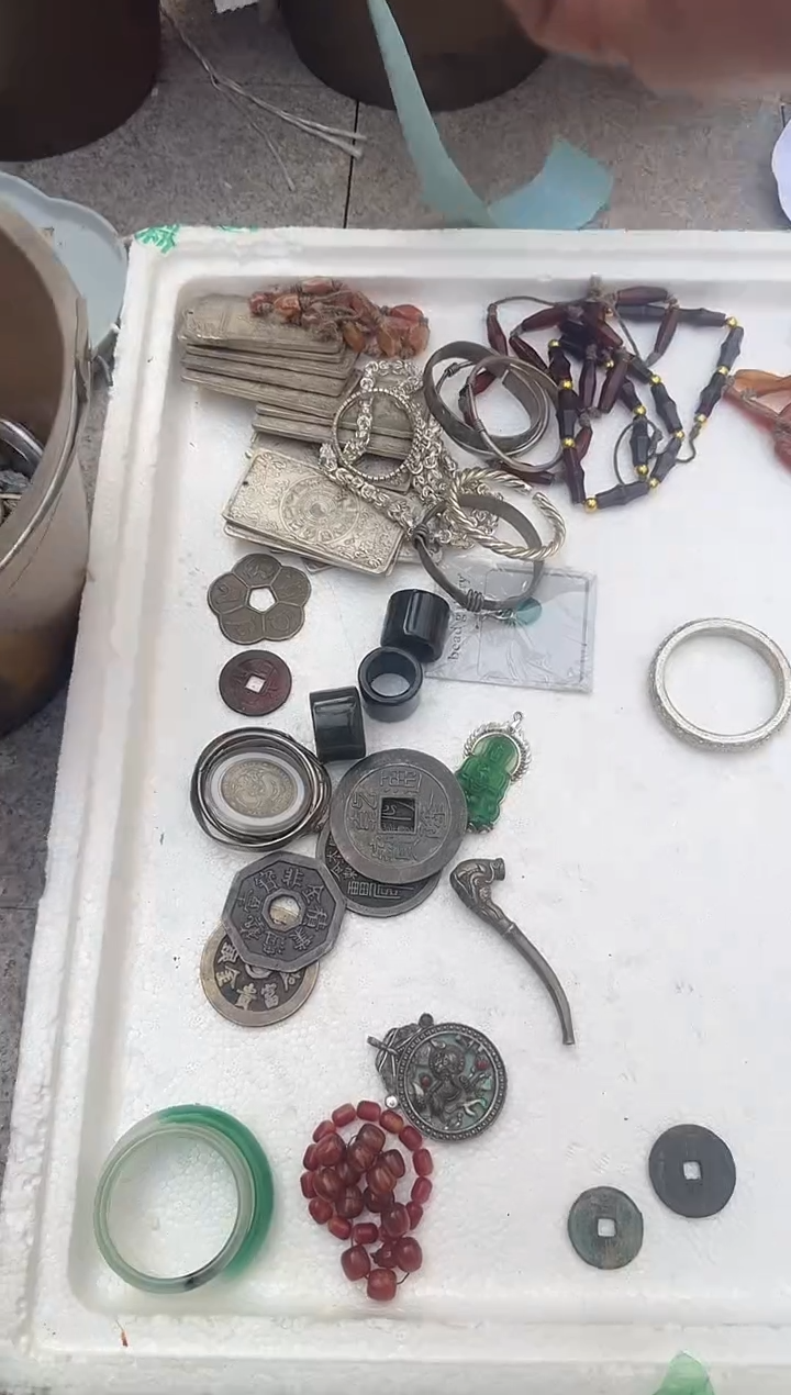 茶盏黄****梅直播闪购改价链接18