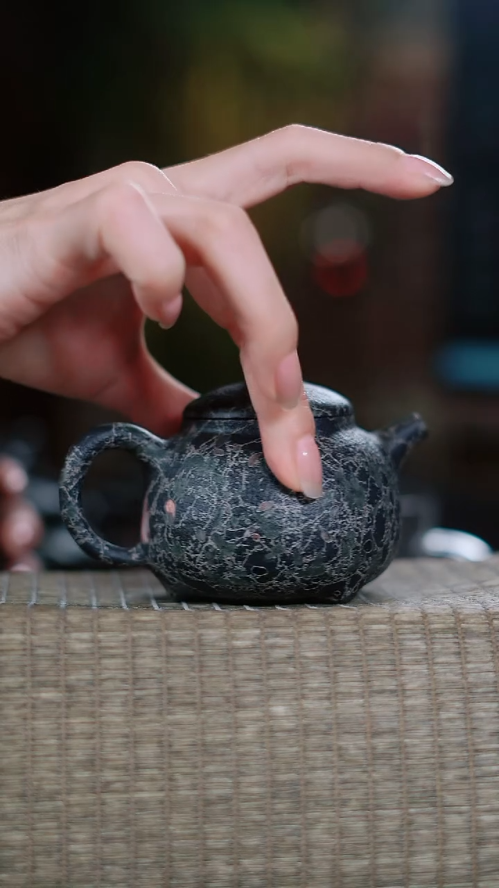 【闪购商品】寻武记M梅花玉一物一拍炉鼎壶