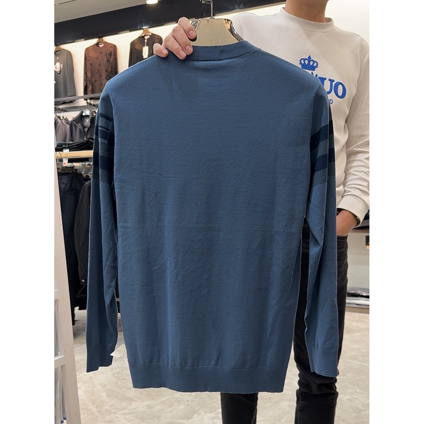 【大公道实体】休闲时尚百搭男士修身羊毛衣