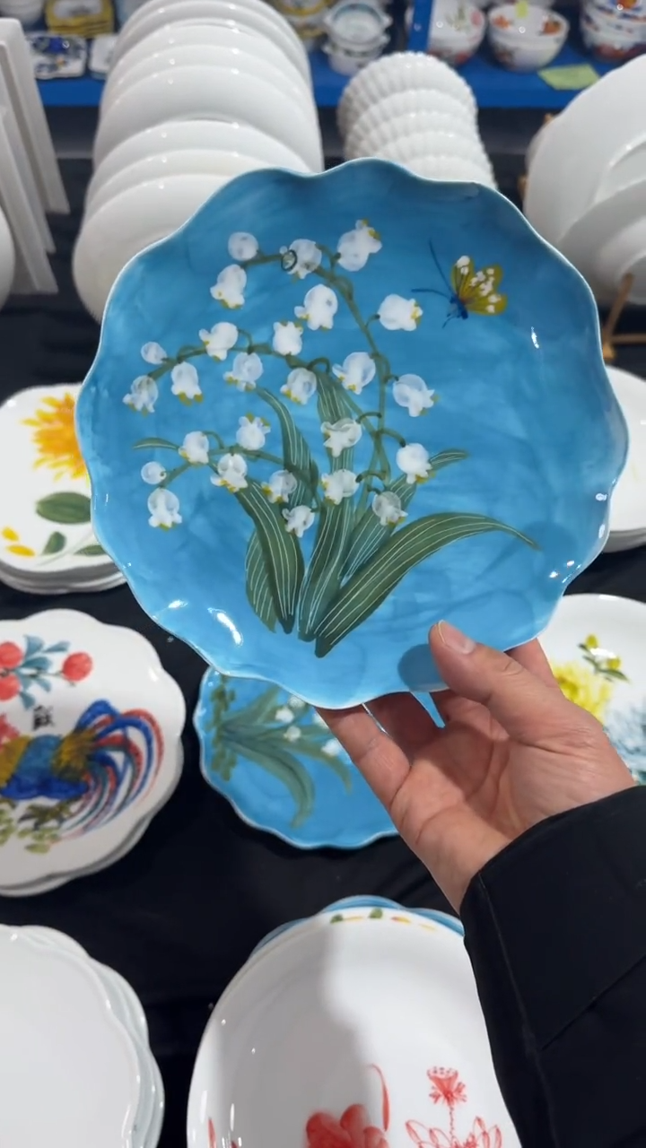 其他景德镇高温瓷（花口盘）