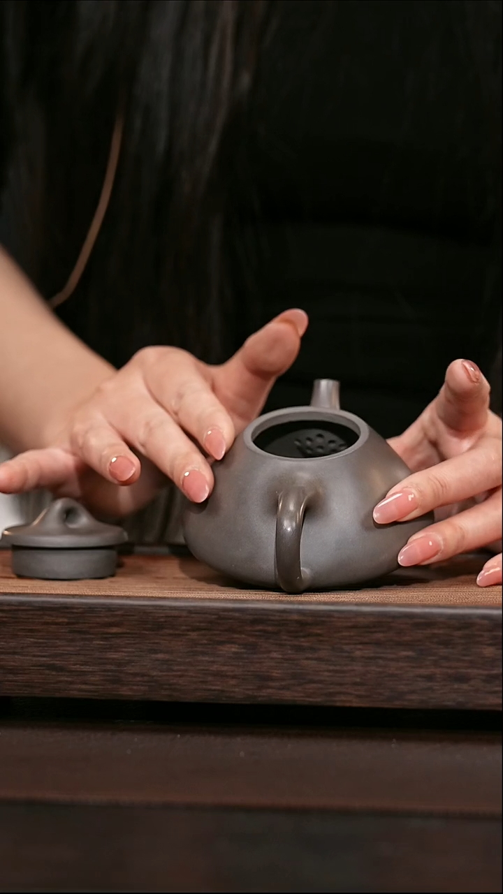 茶壶紫砂宜兴原矿紫砂壶   石瓢 