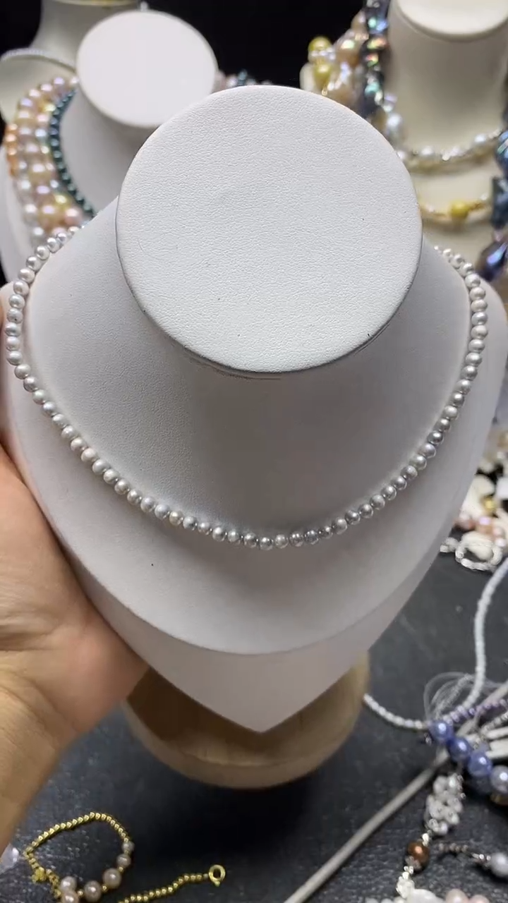 颈饰未镶嵌淡水珍珠多人