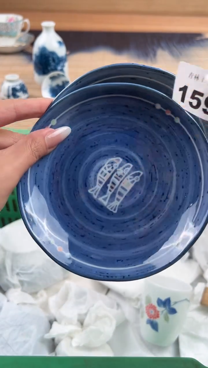 瓷片。****。C          159