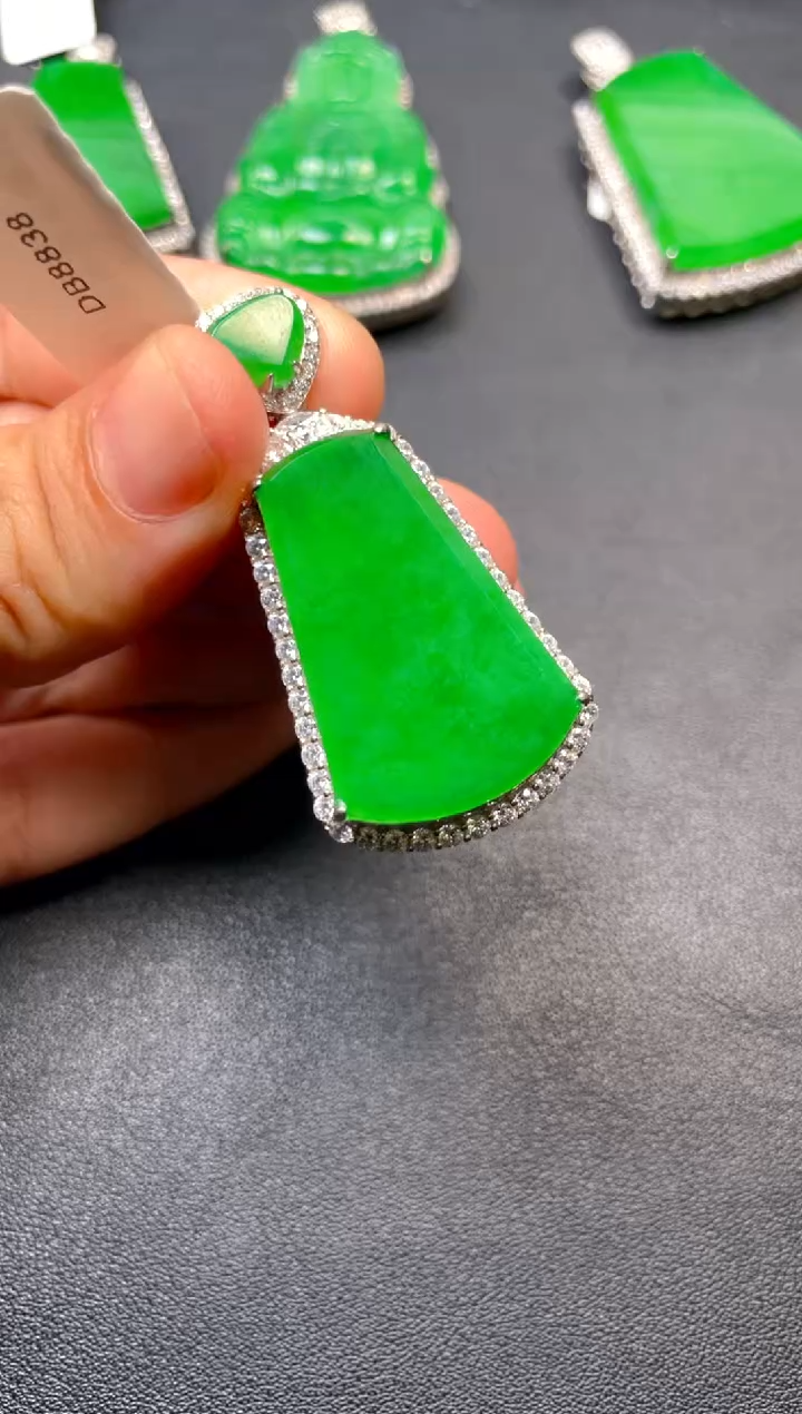 吊坠(不含链)银S925镶嵌翡翠吊坠