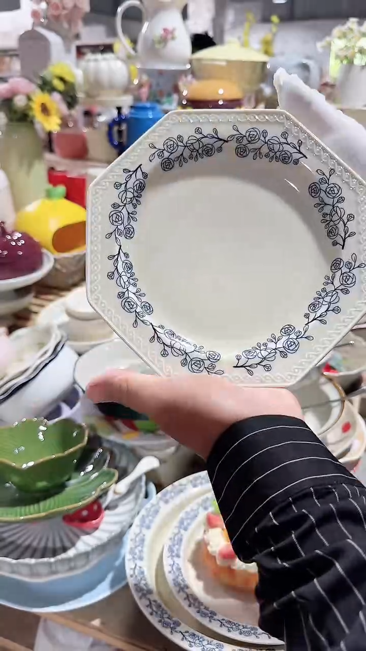 陶瓷八角浅盘 8英寸 微瑕凑满20元包邮