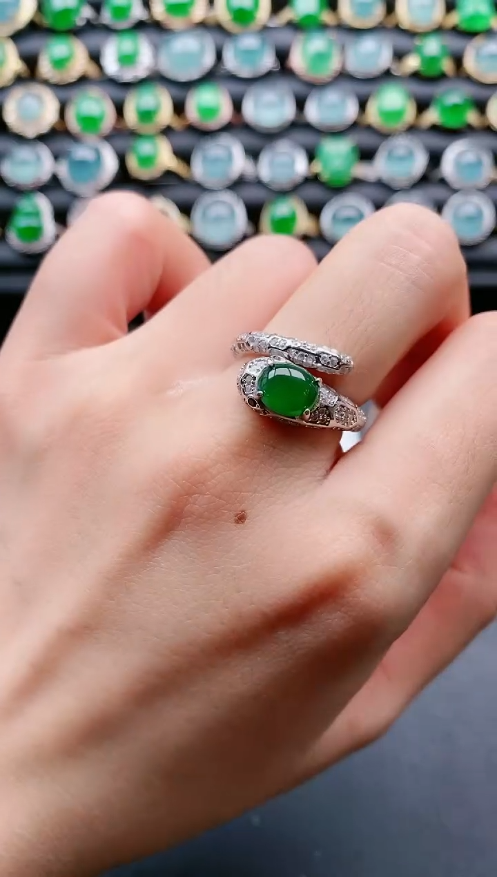 【闪购商品】翡翠戒指银S925镶嵌111111