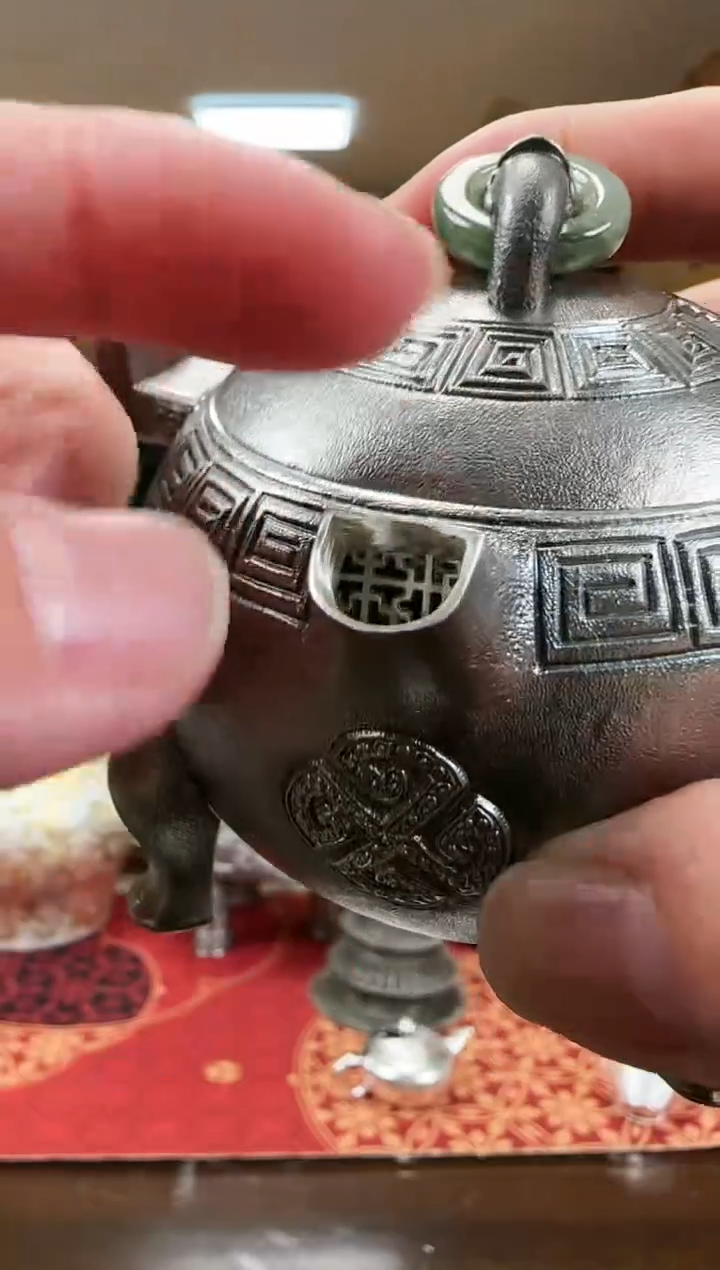 【闪购商品】四足宝鼎泡茶壶足银