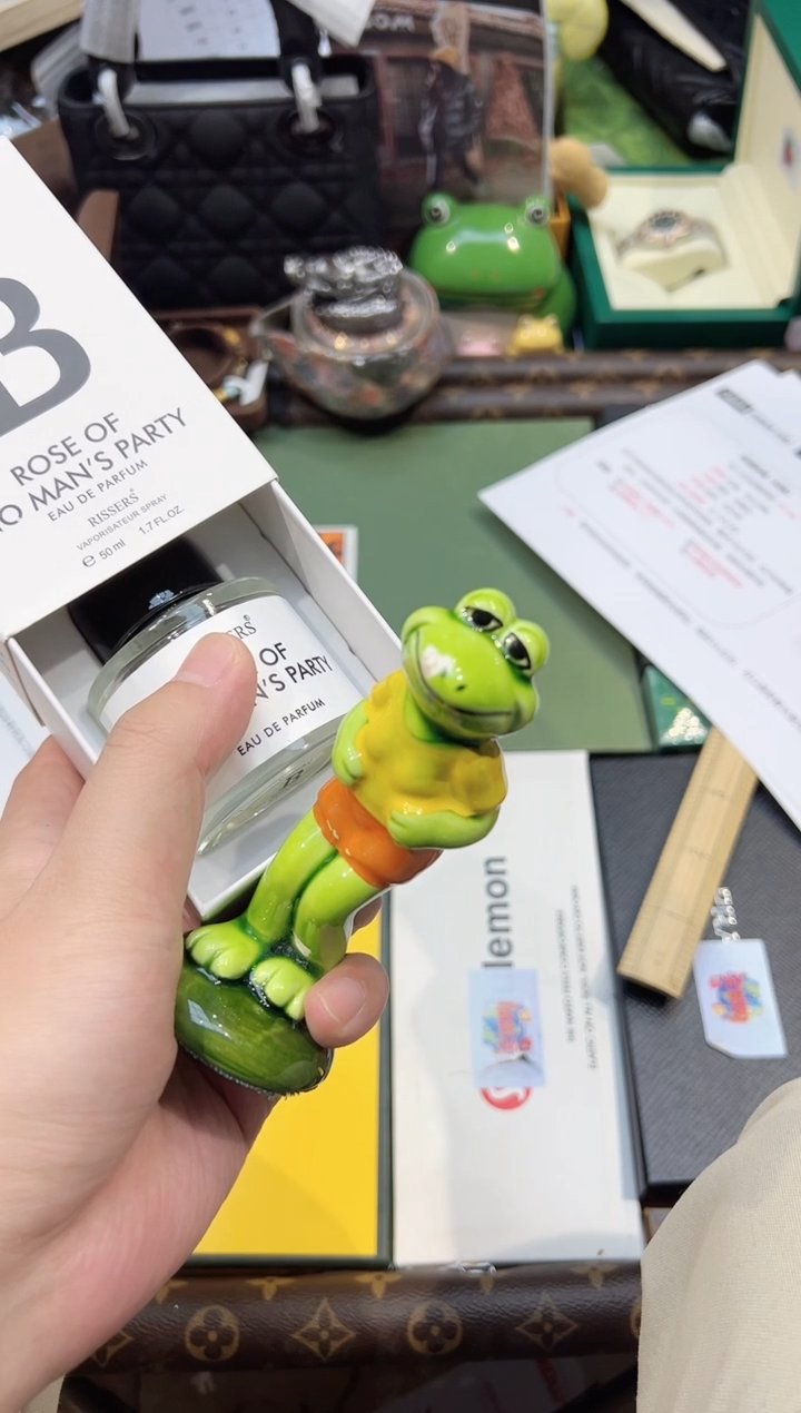 ..---------------荒漠玫瑰++