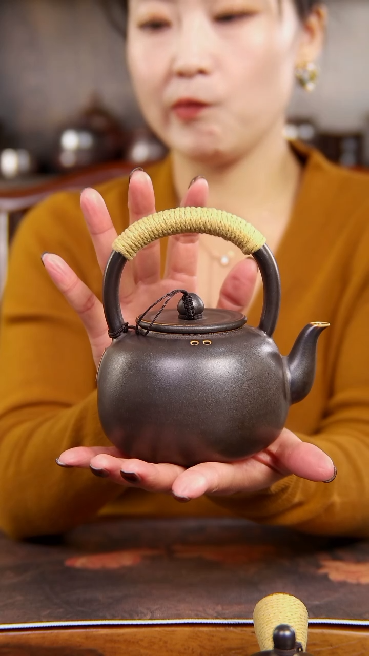 可明火烧制的干烧壶500cc