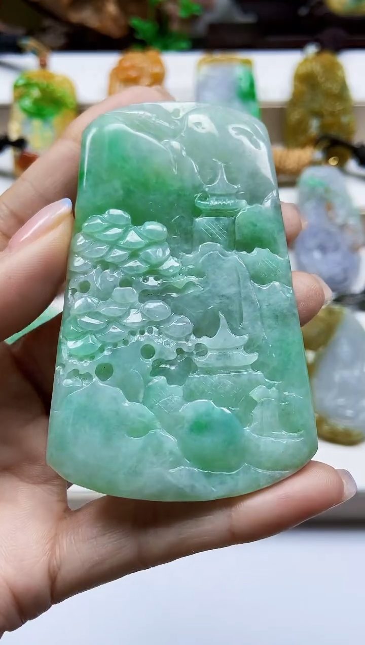 颈饰未镶嵌翡翠翡翠A货