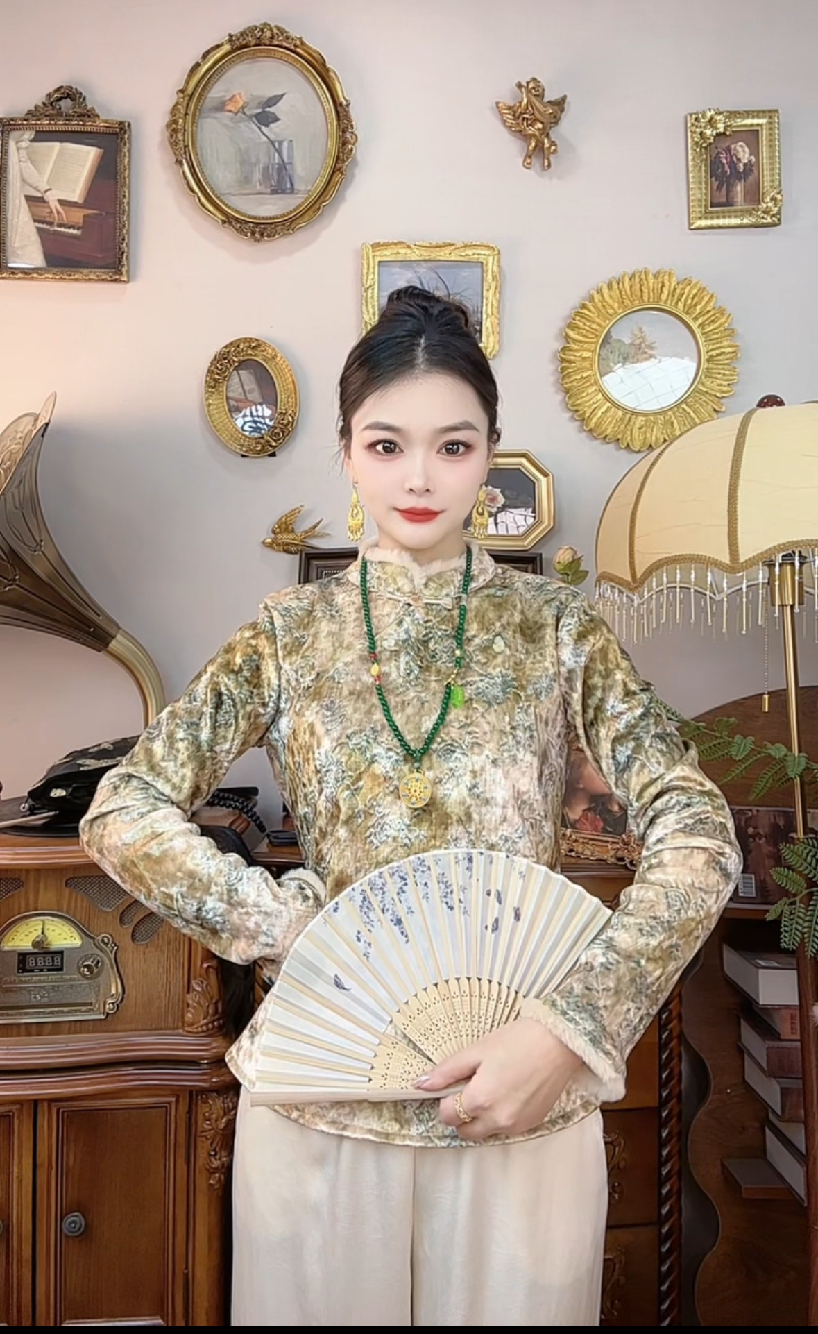 中式盘扣新款打底秋冬毛毛秋冬休闲百搭长袖上衣女