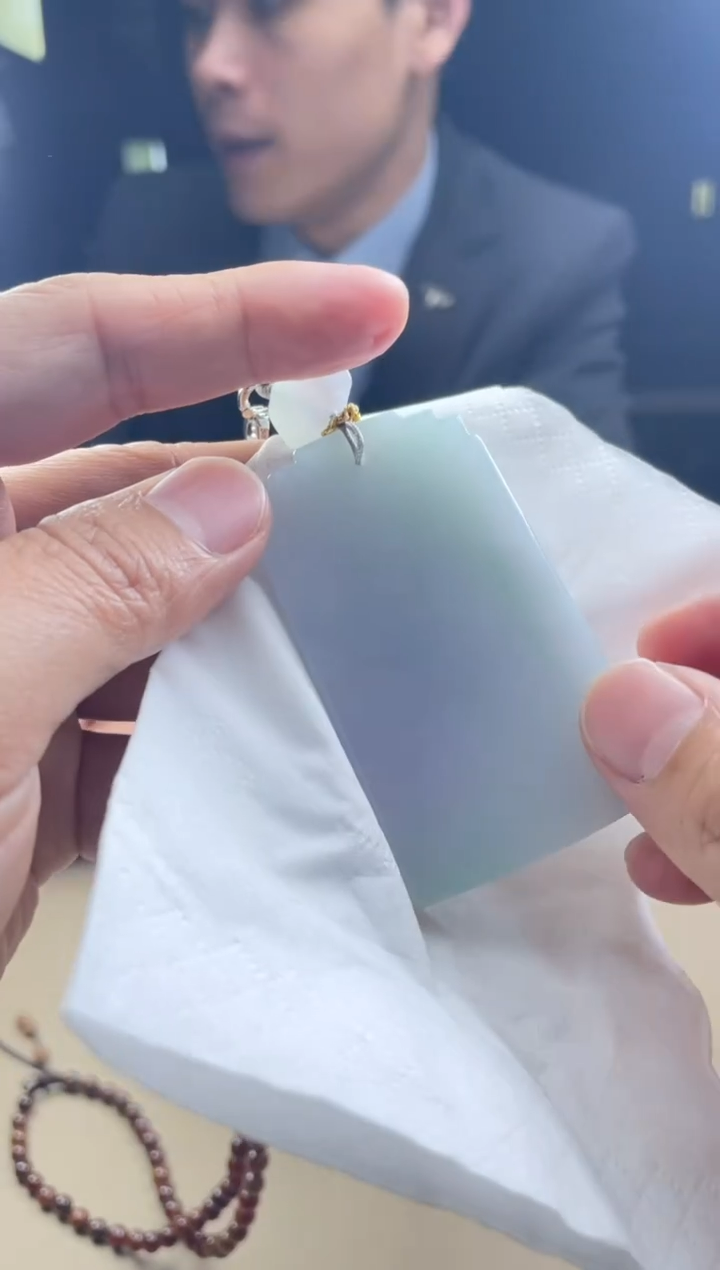 【闪购商品】定制翡翠未镶嵌      4130