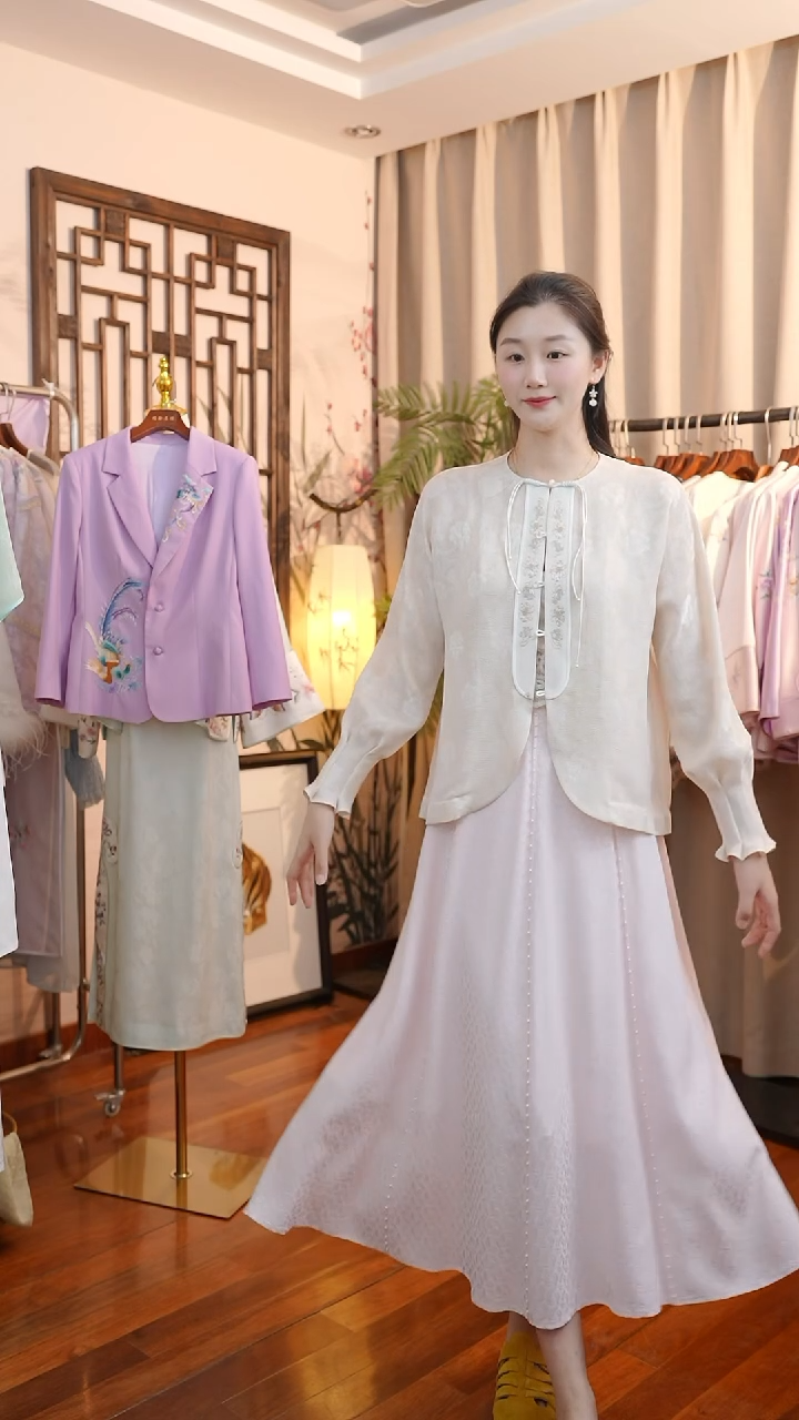 织绣粉色八片裙桑蚕丝非遗苏绣服饰