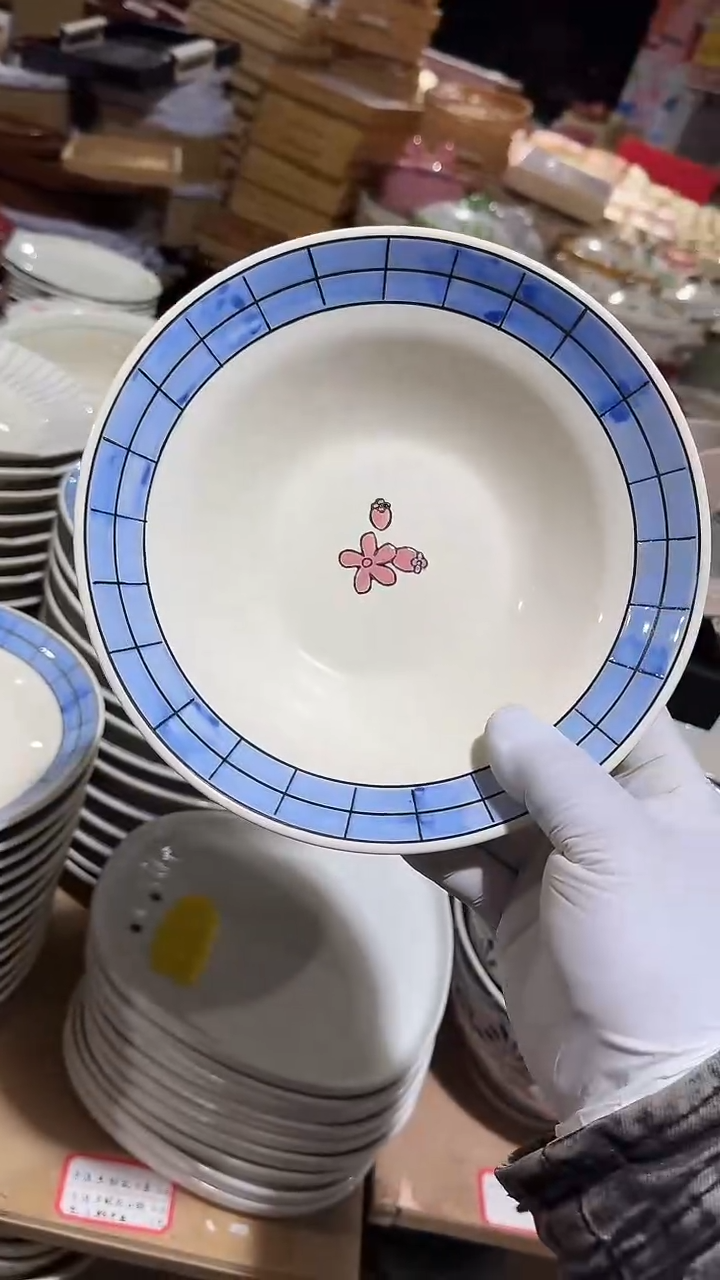 陶瓷草帽碗微瑕 凑满20元包邮