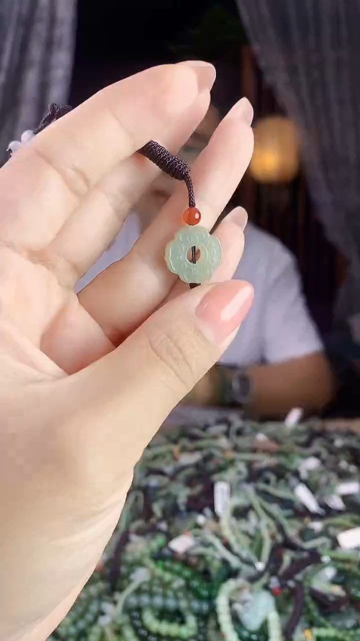 和田玉未镶嵌挂件多样性发货拍一发一