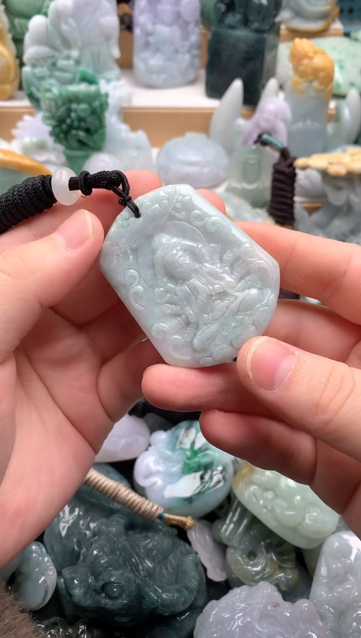 吊坠(不含链)未镶嵌翡翠1