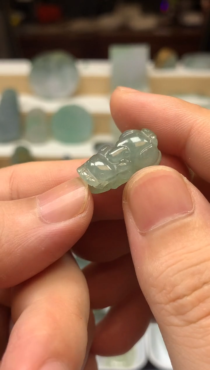 未镶嵌定制翡翠挂件