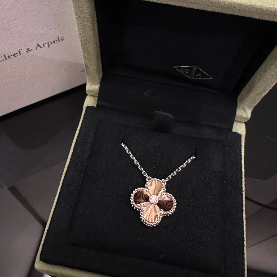 99新 梵克雅宝 小花6欢 中号单花项链 2024圣诞 玫瑰金镭射 白金