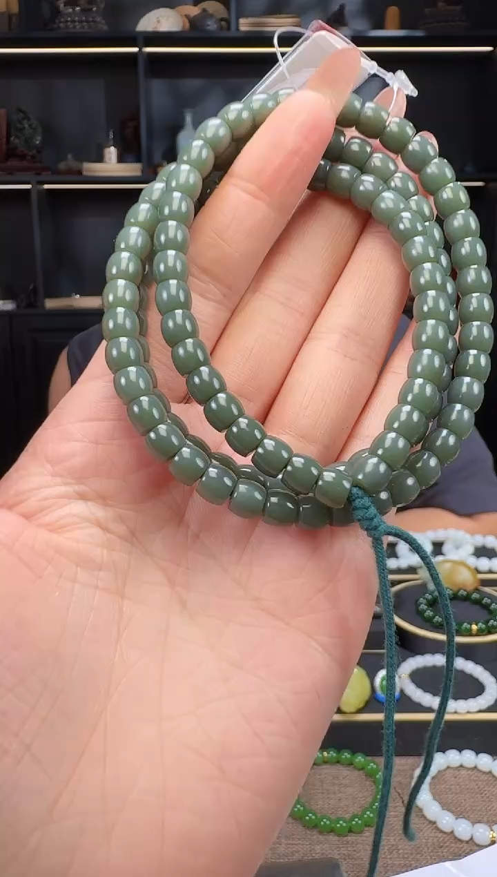 颈饰未镶嵌和田玉7mm沙枣青极致108