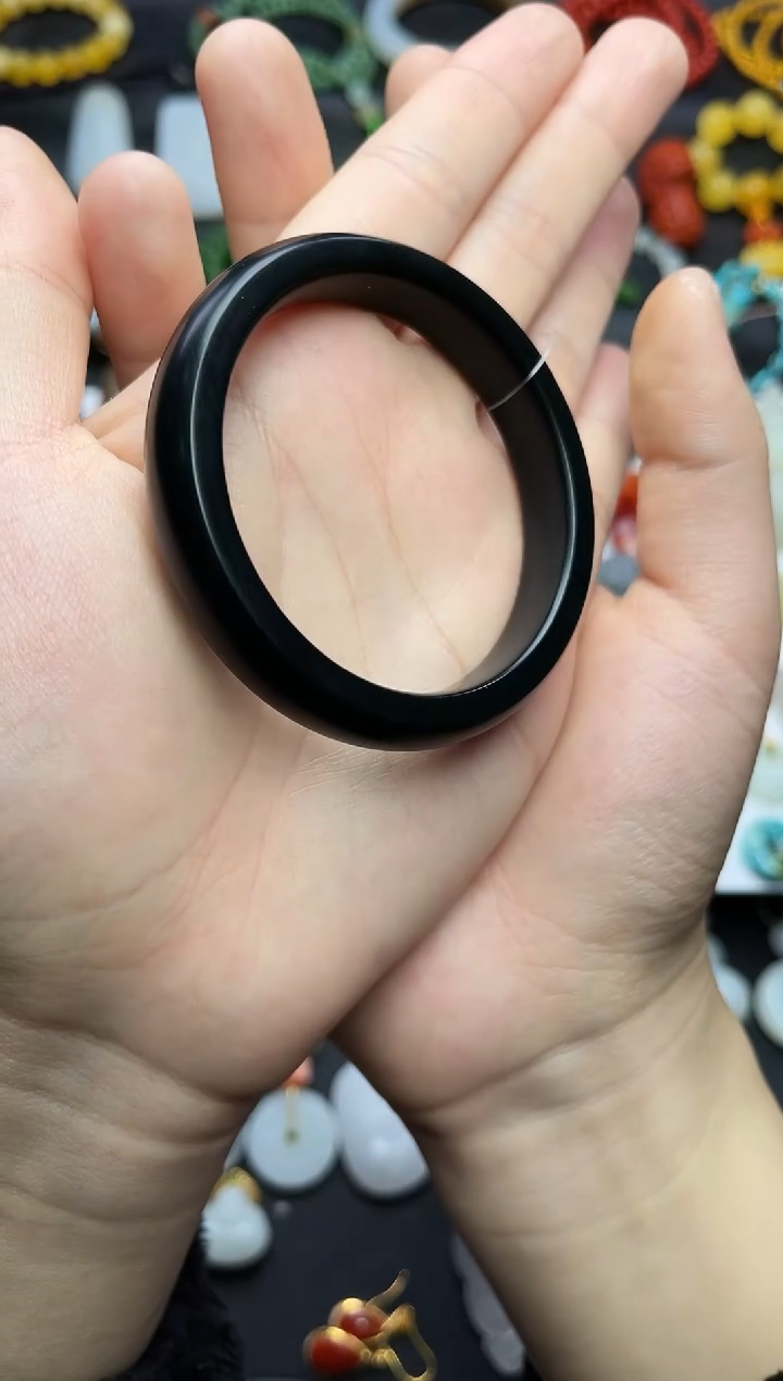 未镶嵌手镯和田玉53圈口06