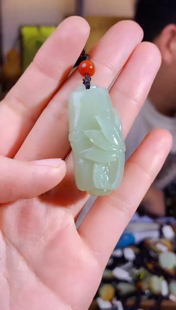 【闪购商品】和田玉颈饰未镶嵌1