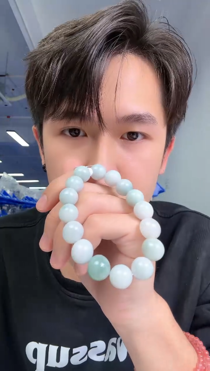 【闪购商品】翡翠手串未镶嵌翡翠手串71